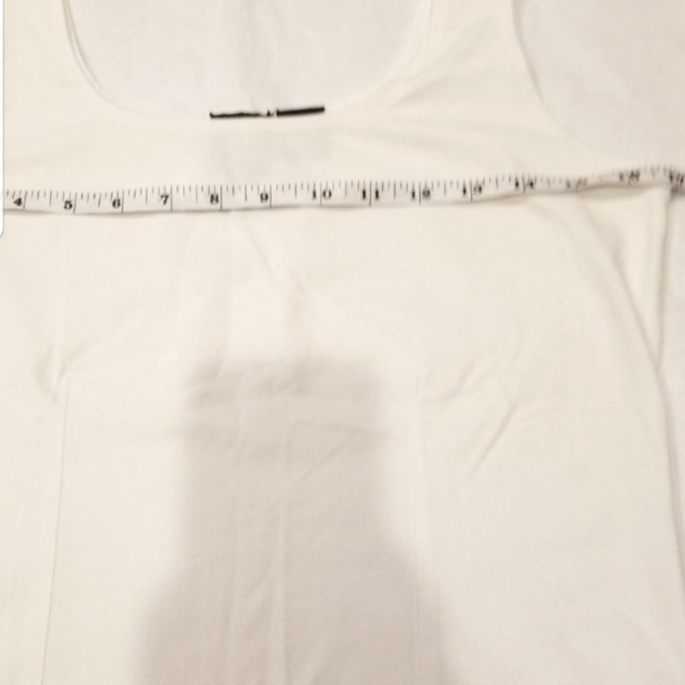 Worth White Mostly Cotton Classic "Must Have" Summer Tank Top - Picture 4 of 9